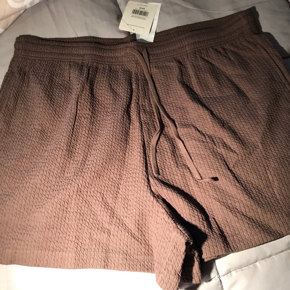Crinkle knit brown high waist short xl